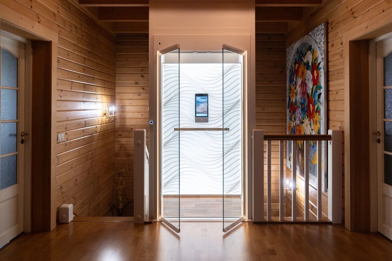 以传统遇见未来：弗朗茨助力奥卡河畔老宅勃发新生机